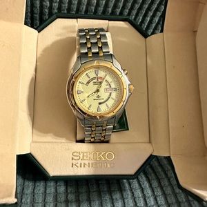 Men’s Seiko Kinetic Watch